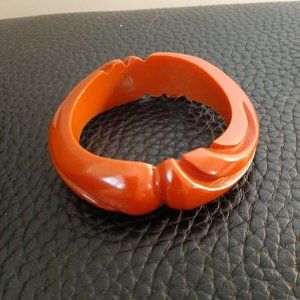 Vintage Bakelite Heavily Carved Tan color Bangle 1940s 7 3/4" diameter